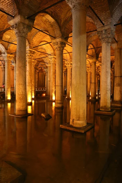 Basilica Cistern in Istanbul City — Stock Photo, Image