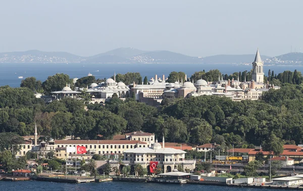 Το παλάτι Τοπ Καπί στην Κωνσταντινούπολη πόλη — Φωτογραφία Αρχείου