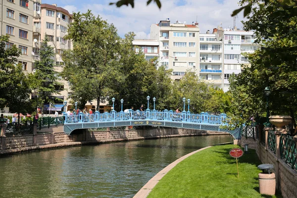 Porsuk River in Eskisehir — Stock Photo, Image