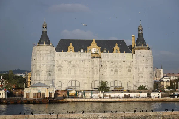 Istanbul Turquía Octubre 2020 Estación Tren Haydarpasa Está Siendo Restaurada —  Fotos de Stock