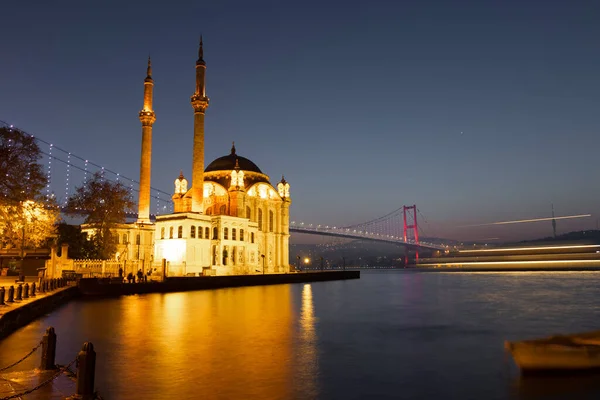 Ortakoy Buyuk Mecidiye Camii, İstanbul City, Türkiye