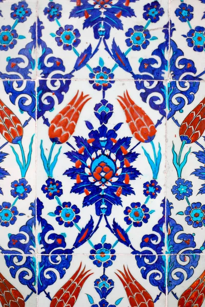 Détails Carrelage Bleu Turc Traditionnel Avec Couleur Bleue Rouge — Photo
