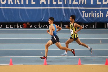 İSTANBUL, TURKEY - 30 HAZİRAN 2021: Türkiye Atletizm Federasyonu Olimpiyat Eşiği sırasında koşan sporcular