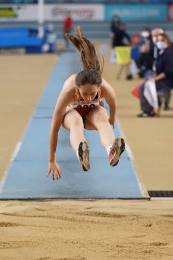 İSTANBUL, TURKEY - 30 HAZİRAN 2021: Türkiye Atletizm Federasyonu Olimpiyat Eşiği sırasında tanımlanamayan atletler