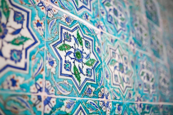 Detalles Azulejo Azul Turco Tradicional Con Color Azul Verde Rojo —  Fotos de Stock