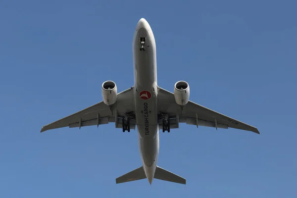 Istanbul Turquie Janvier 2021 Atterrissage Boeing 777 Ff2 60404 Turkish — Photo