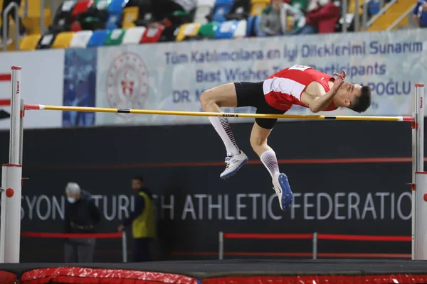 Istanbul Turkey Februari 2021 Ongedefinieerde Atleet Hoogspringen Tijdens Turkse Atletische — Stockfoto