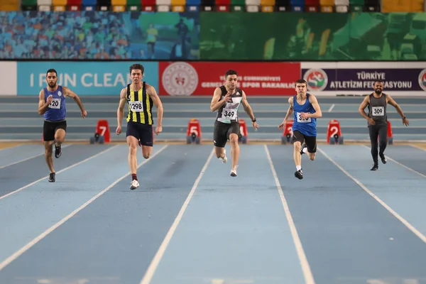 Istanbul Turquia Fevereiro 2021 Atletas Que Correm Metros Durante Competições — Fotografia de Stock