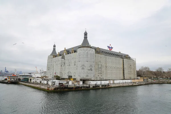 Istanbul Turquia Abril 2021 Estação Ferroviária Haydarpasa Está Sendo Restaurada — Fotografia de Stock