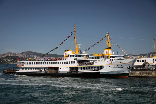 Istanbul Turkey May 2021 Sehir Hatlari Ferry Buyukada Terminal Sehir — Stock Photo, Image