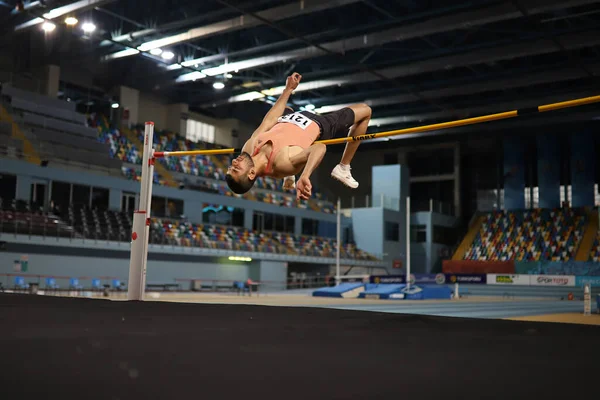 Istanbul Turquia Março 2021 Atleta Indefinido Salto Altura Durante Campeonatos — Fotografia de Stock