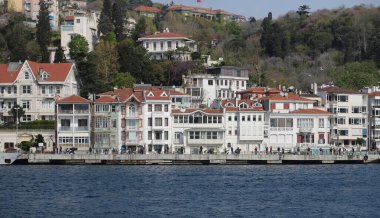 İstanbul 'un İstanbul İlçesinin Boğaz Tarafındaki Binalar