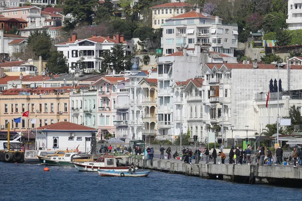 Edificios Bósforo Lado Del Estrecho Estambul Turquía — Foto de Stock