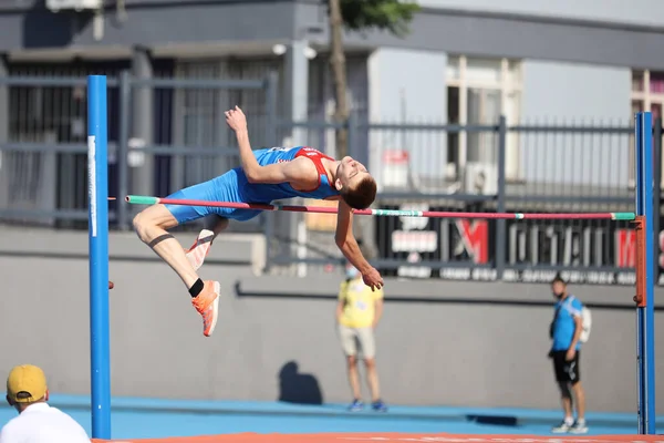 Istanbul Turkey Czerwiec 2021 Nieokreślony Atleta Skoki Wzwyż Podczas Mistrzostw — Zdjęcie stockowe