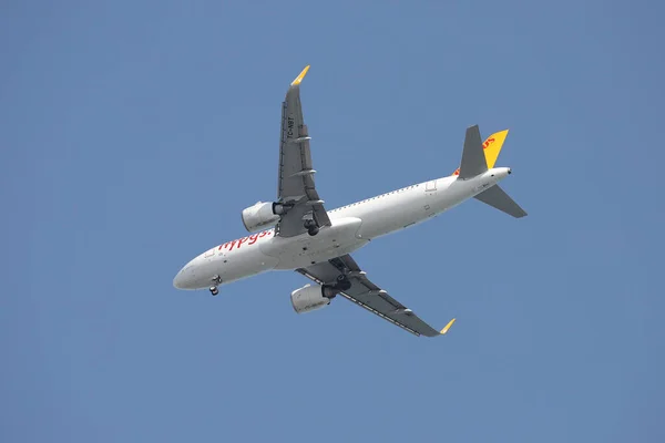 Istanbul Turkey Maj 2021 Pegasus Airlines Airbus A320 251N 8214 — Stockfoto