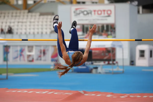 Istanbul Turquia Junho 2021 Atleta Indefinido Salto Altura Durante Federação — Fotografia de Stock