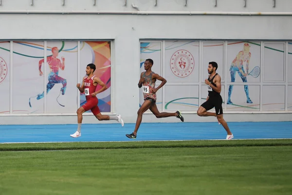 イスタンブール トルコ 2021年6月23日 トルコ陸上競技連盟セズミまたはカップ中に走る選手 — ストック写真