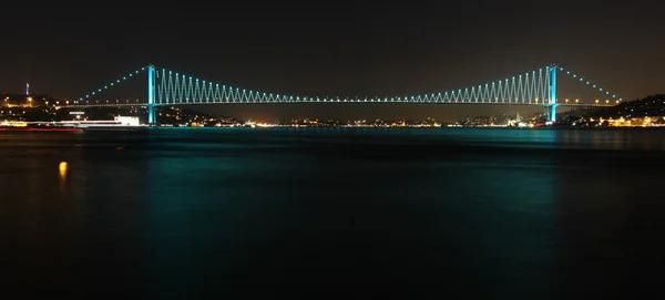 Bosporusbrug, Istanbul, Turkije — Stockfoto