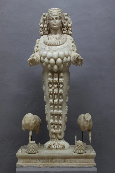 Artemis of Ephesus — Stock Photo, Image