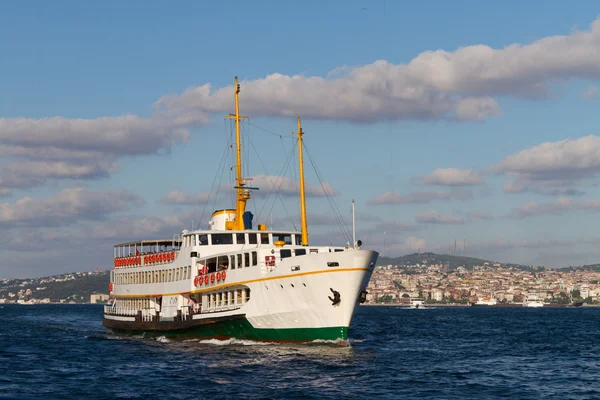 Boğaziçi, istanbul bir feribot — Stok fotoğraf