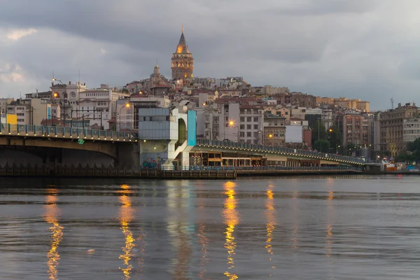 Galata Tower and Galata Bridge — Stock Photo, Image