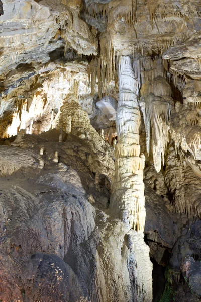 Formações dentro da Caverna Gokgol, Zonguldak, Turquia — Fotografia de Stock