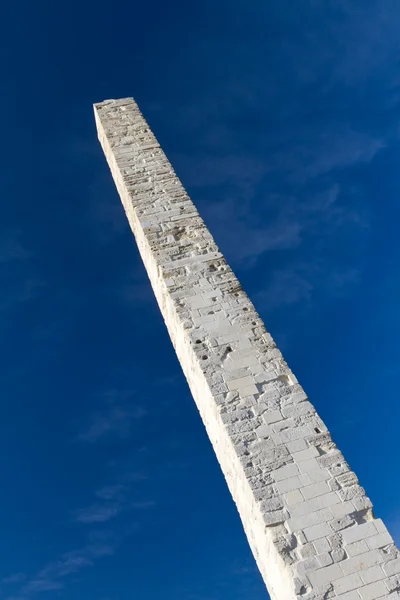 Der ummauerte Obelisk aus Istanbul, Türkei — Stockfoto