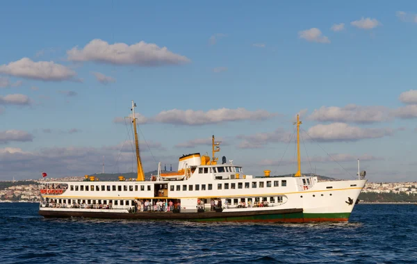 Boğaziçi, istanbul bir feribot — Stok fotoğraf
