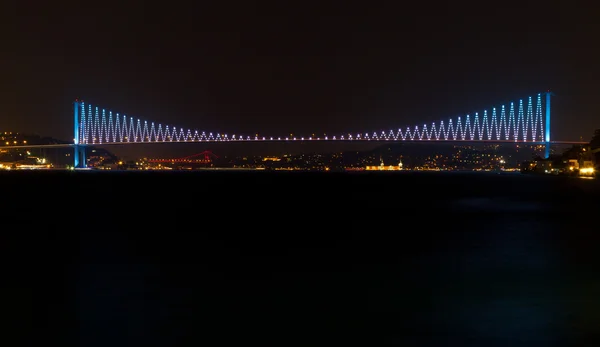 Puente del Bósforo de Estambul —  Fotos de Stock