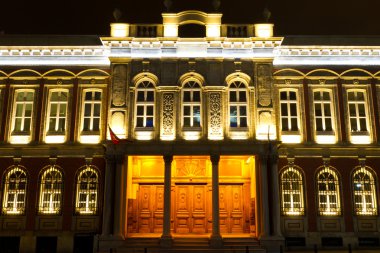 eski postane binası Eminönü istanbul'dan
