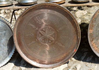 eski geleneksel tepsi