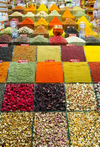 Especiarias e chás de Spice Bazzar, Istambul — Fotografia de Stock