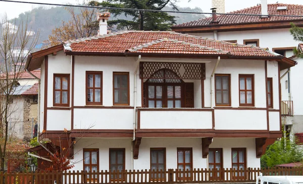 Un vecchio edificio tradizionale di Goynuk, Turchia — Foto Stock