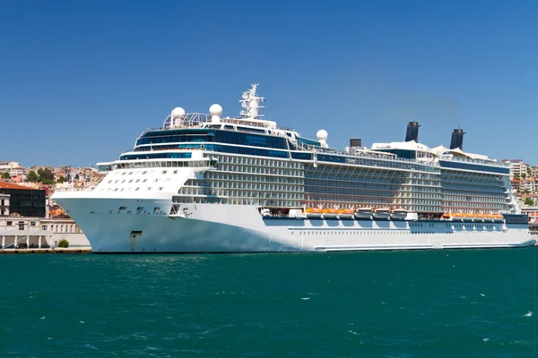 Cruise Ship — Stock Photo, Image