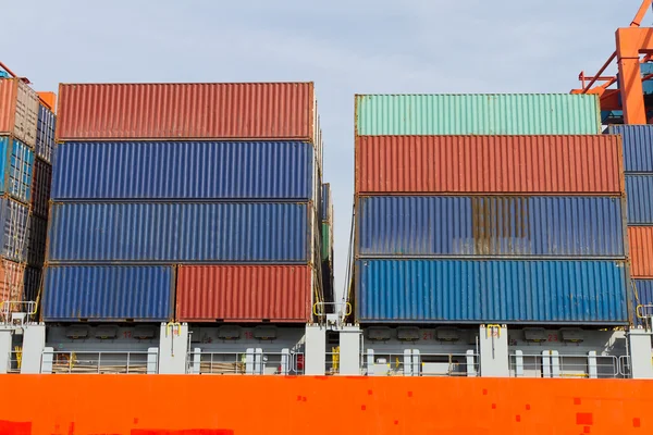 Containerschiff — Stockfoto