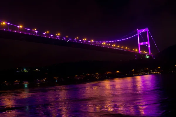 Fatih Sultan Mehmet Brücke, Istanbul, Türkei — Stockfoto