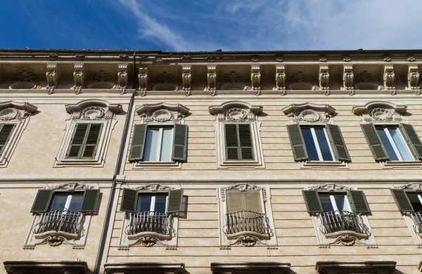 Altes gebäude aus rom, italien — Stockfoto