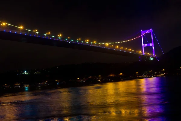 Fatih Sultan Mehmet Brücke, Istanbul, Türkei — Stockfoto