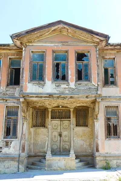 Maison ottomane traditionnelle abandonnée de Kastamonu, Turquie — Photo