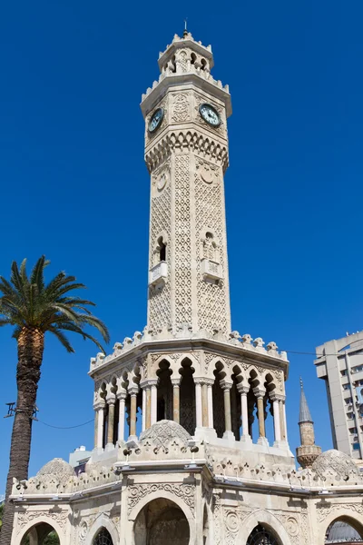 Измирская часовая башня — стоковое фото