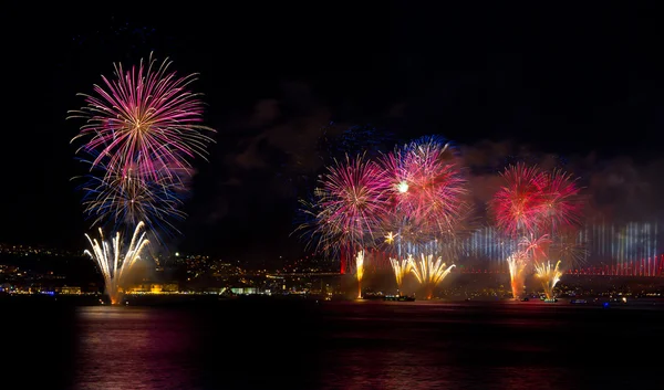 Fogos de artifício — Fotografia de Stock