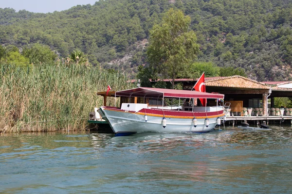 Båttur i Dalyan – stockfoto