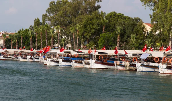 Boats in Dalyan River — Stock Photo, Image