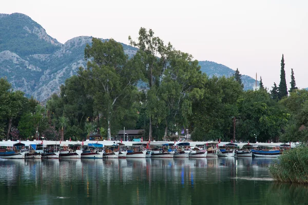 เมือง Dalyan ในตุรกี — ภาพถ่ายสต็อก