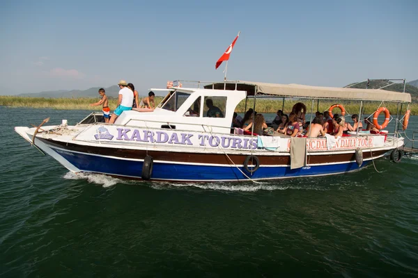 Paseo en barco en Dalyan —  Fotos de Stock