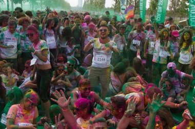 Renkli gökyüzü 5k