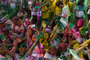 Renkli gökyüzü 5k