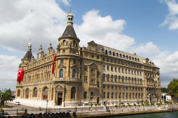 Haydarpaşa tren istasyonu