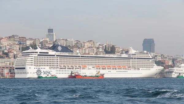 Navio de cruzeiro — Fotografia de Stock