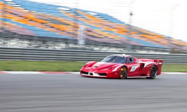 Ferrari yarış gün